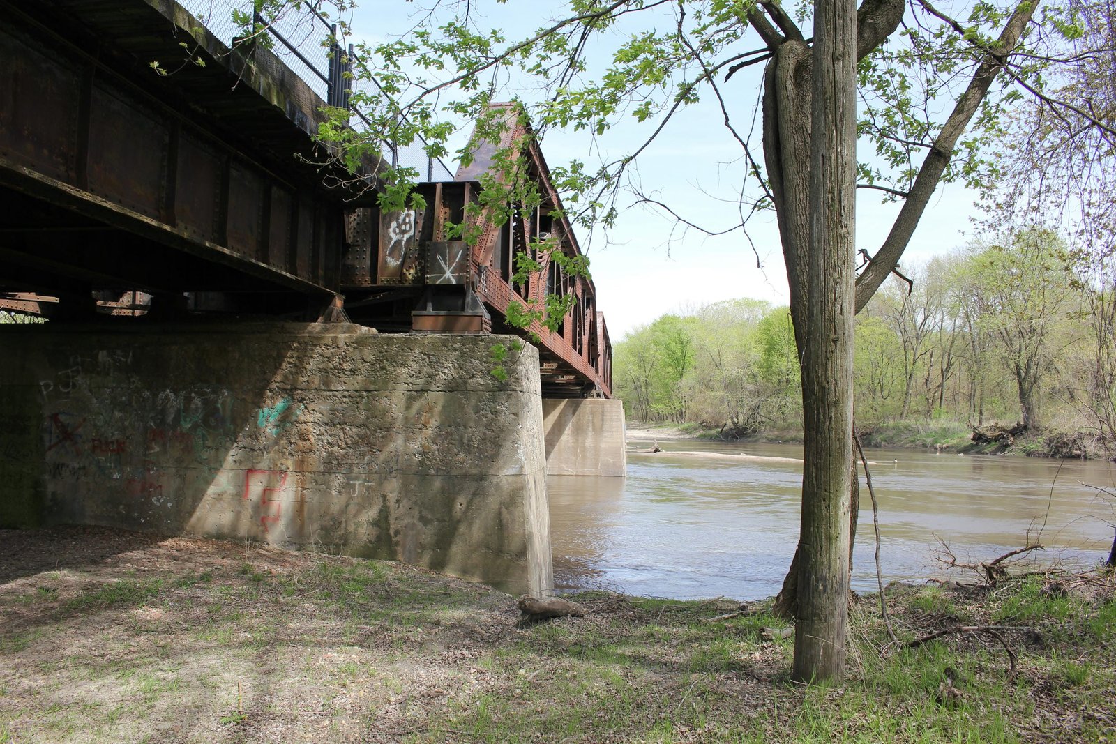 Looking east along truss span